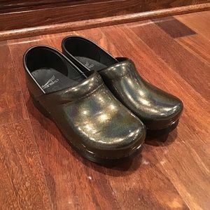 Dansko Size 37